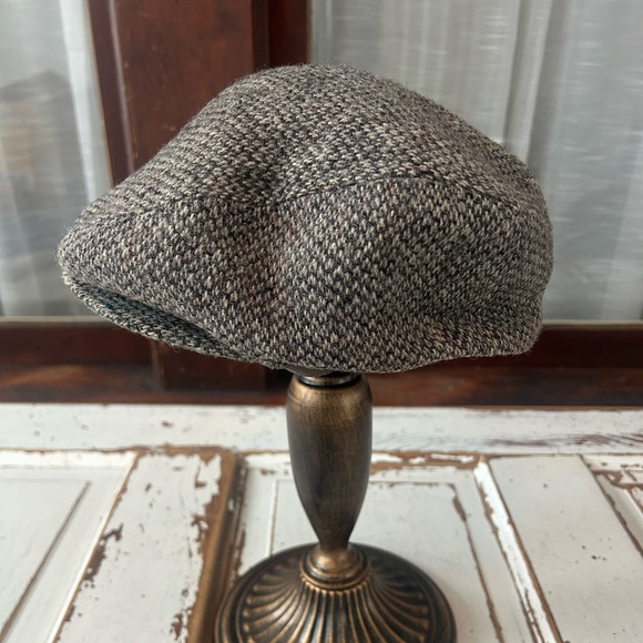 Harris Tweed Other - Genuine Harris Tweed Flat Cap 100% Pure Wool Handmade Harris Tweed Wool Newsboy